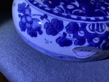 A Chinese blue and white box and cover, Kangxi